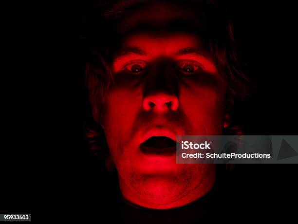 Hombre Rojo Foto de stock y más banco de imágenes de Color negro - Color negro, Cuarto oscuro - Lugar de trabajo, Diablo