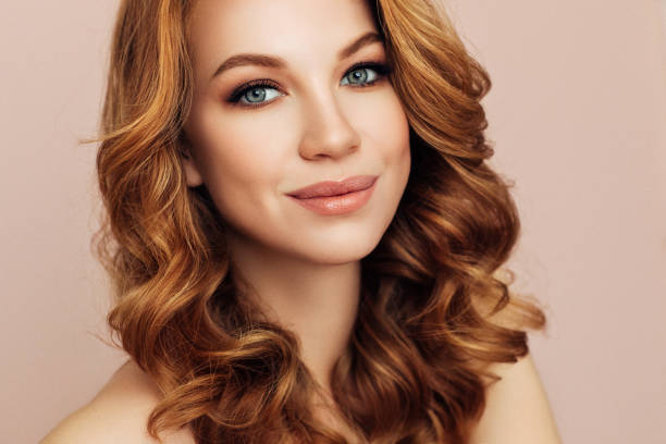 istock Beautiful woman with red hair 959368900
