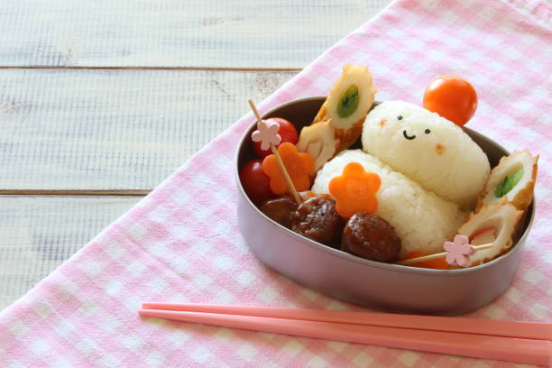 istock Lunch of new year 959395542