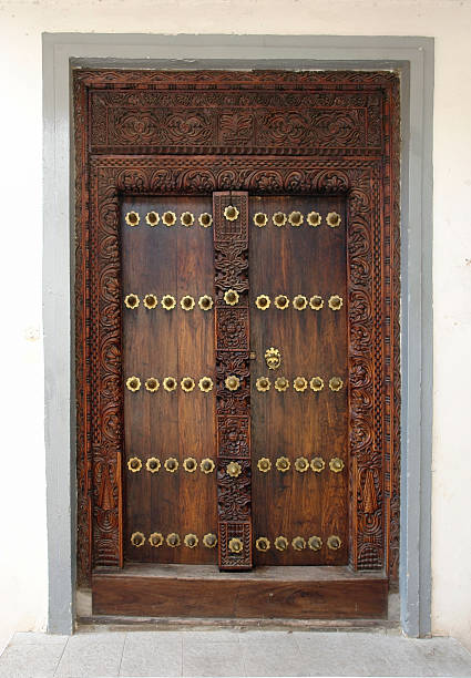 istock ornamented door in Africa 95941693