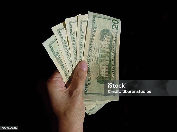 Hand Holding Geld Stockfoto und mehr Bilder von Geben - Geben, Gehaltsstreifen, Abschirmen
