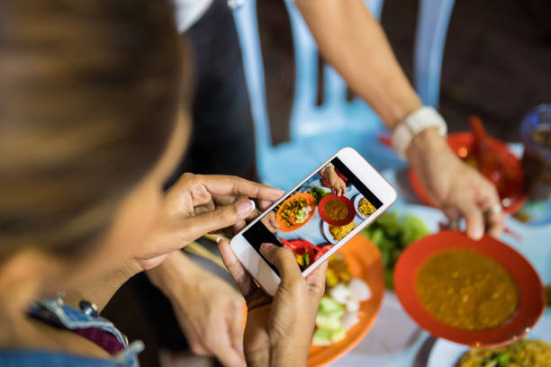 istock Photographing a meal with a smart phone 959432946