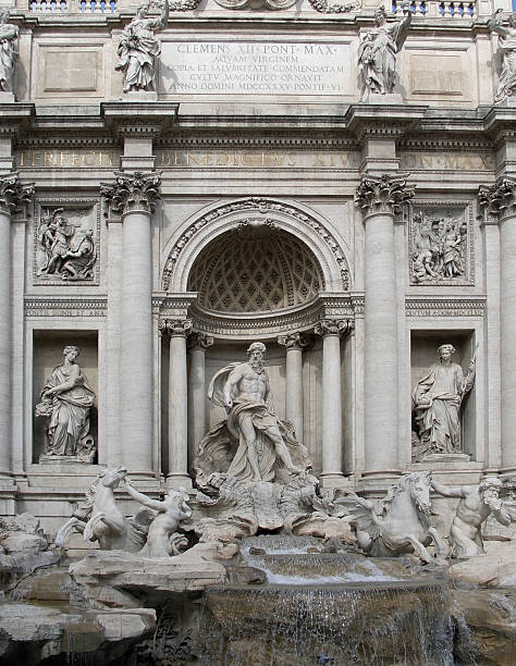 fontana di trevi dettaglio - roman mythology travel destinations vertical trevi fountain foto e immagini stock