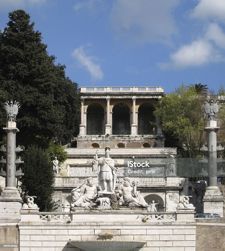 Piazza del Popolo no verão - Foto de stock de Antigo royalty-free