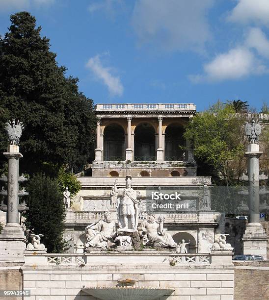 Foto de Piazza Del Popolo No Verão e mais fotos de stock de Antigo - Antigo, Arco - Característica arquitetônica, Arte