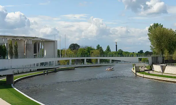 Photo of federal Chancellery detail