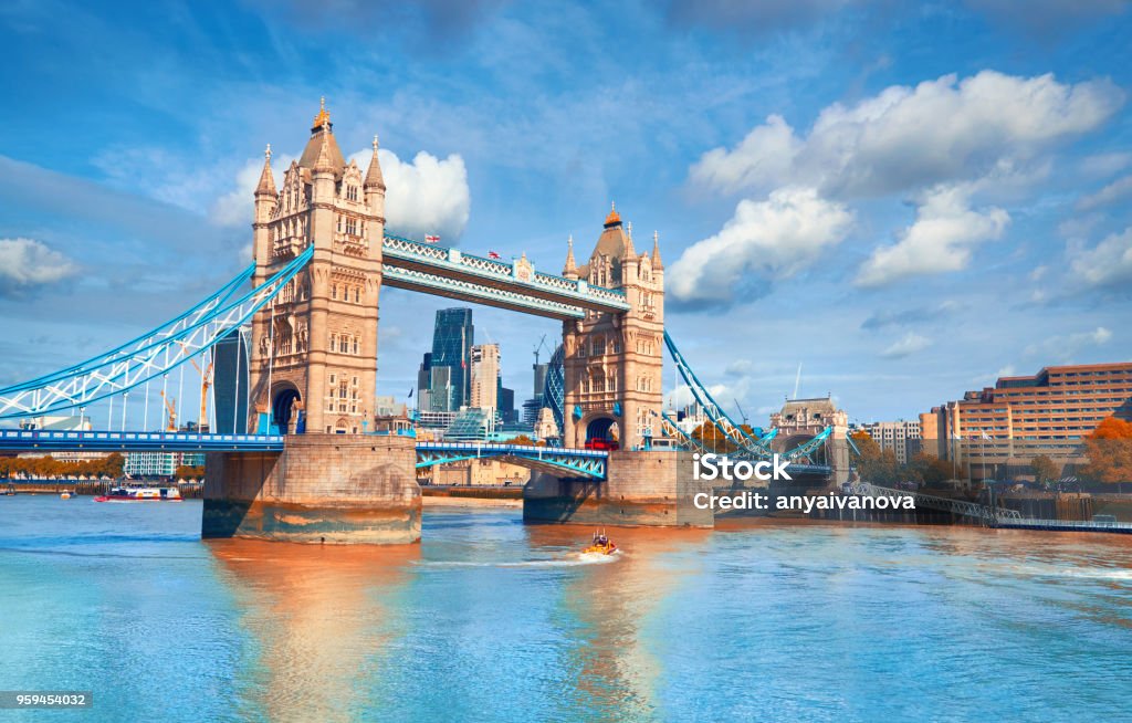 Tower Bridge on a bright sunny day in Autumn Tower Bridge on a bright sunny day in Autumn. Location - London, England, UK. London - England Stock Photo