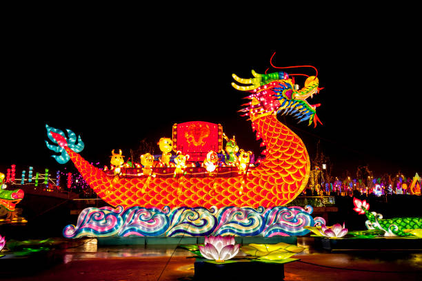 istock dragon at chinese lantern festival 959538192