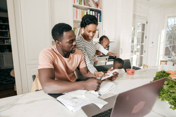 istock Managing a family business 959555912
