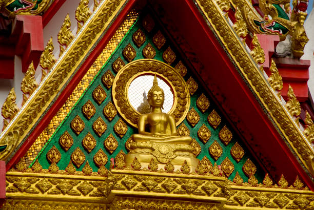 istock Golden ornate buddhistic temple on Koh Samui, Thailand 959618622
