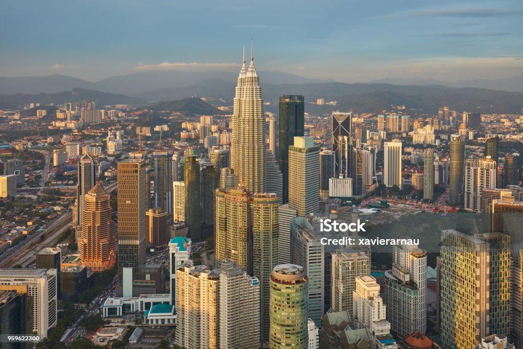 Kuala Lumpur en el día - Foto de stock de Aire libre libre de derechos