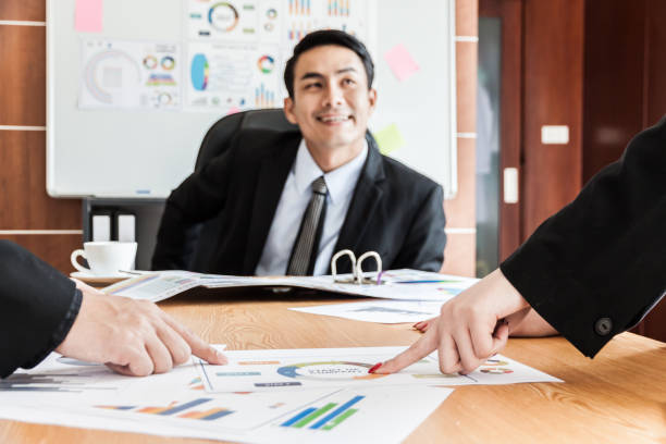 istock Business, A man boss talking to business team 959639294