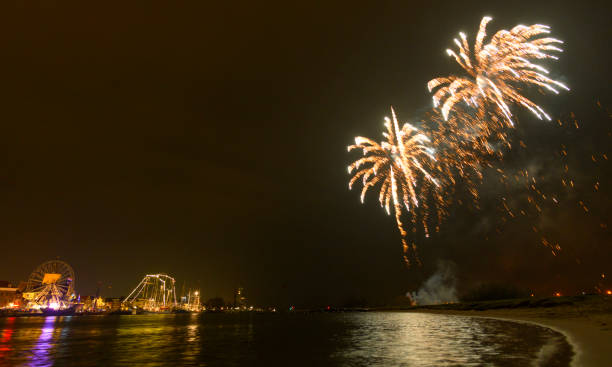 istock Fireworks at the river IJssel in the Hanzestad Kampen 959645328