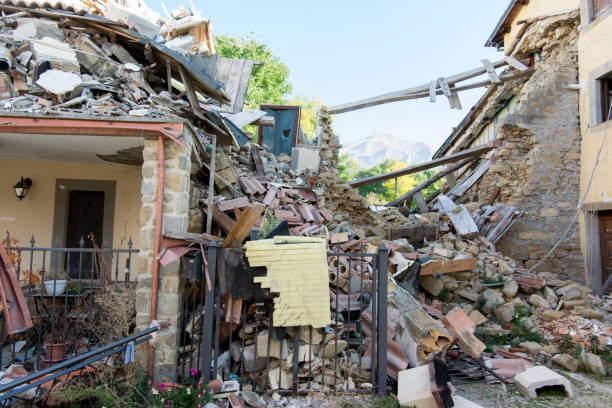 istock City destroyed by an earthquake 959661804