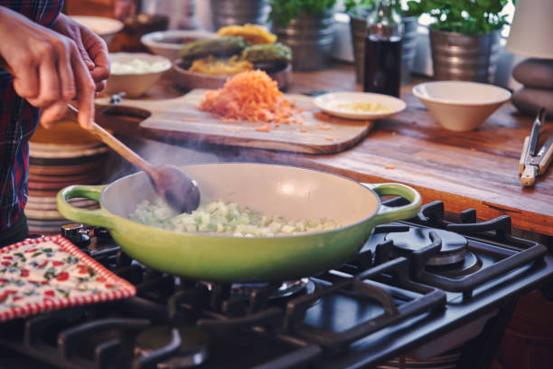 istock Preparing Tagliatelle Pasta with Vegan Bolognese and Bella Lodi Cheese 959666612