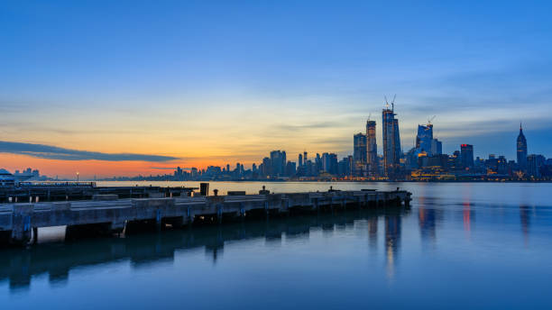 istock Manhattan Skyline from Jersey at twilight, NYC 959733204