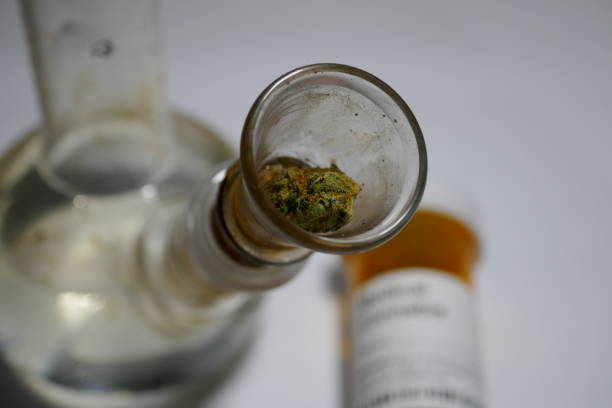 istock Medical Cannabis Bong 959779032