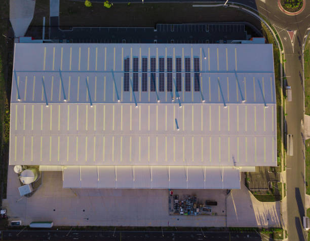 istock Industrial warehouse in a business park 959783202