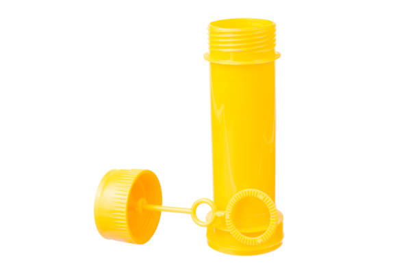 istock Plastic yellow bottle of soap bubbles isolated on white background 959787096
