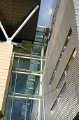 elemente-der-fassade-der-modernen-stadtarchitektur-im-industriellen-stil.jpg?b=1&s=170x170&k=20&c=rKF5-AykSF5_XXgQ9FRxDUZm6tk-DzcxRoeD3NWPyTY=