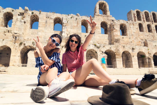istock Best friends in a vacation in Greece 959884334