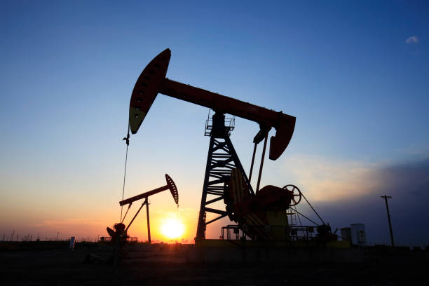 istock the oil pump was working. 959902488