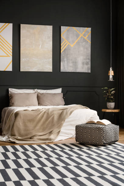 istock Retro bedroom with paintings 959909634