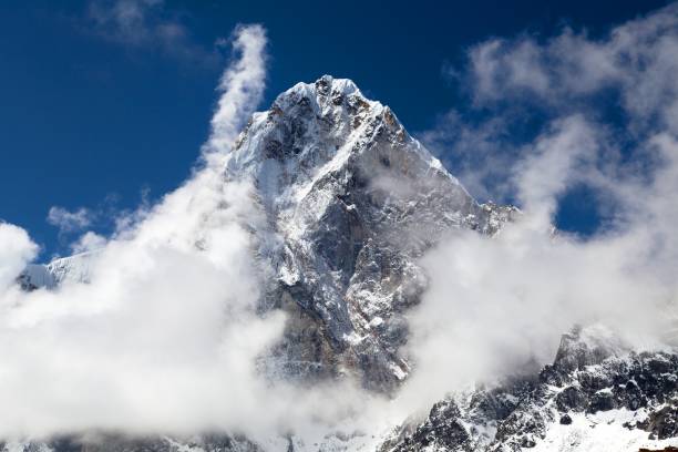 istock Mount Arakam Tse, Nepal Himalayas mountains 959966400