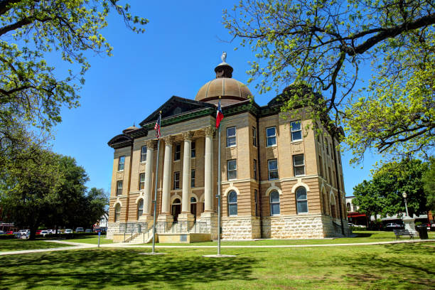 istock Hays County Historic Courthouse in San Marcos 959977552