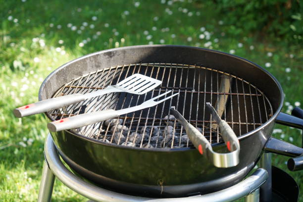 istock Cutlery for sausages barbecue 959993246