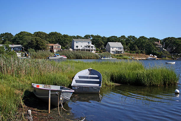 istock Simple Fishing Town 96001930