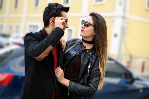 istock Young couple in the city 960038318