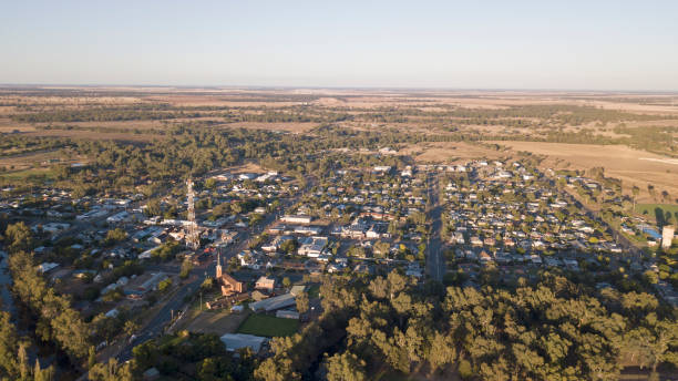 istock town of Warren 960103266