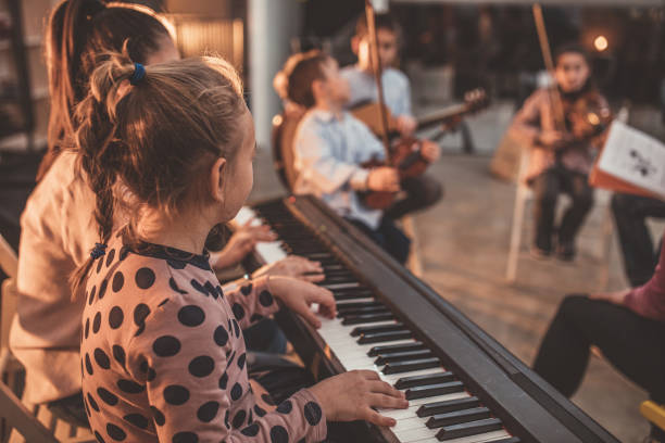 istock Busy day in music school 960115000