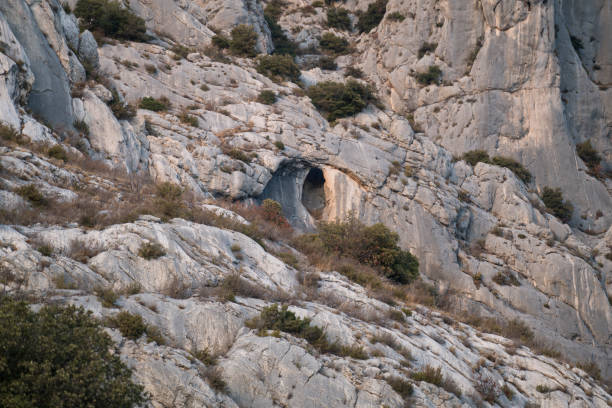 Cezanne's Montagne Sainte Victoire