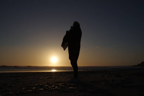 istock Woman in silhouette 960185368