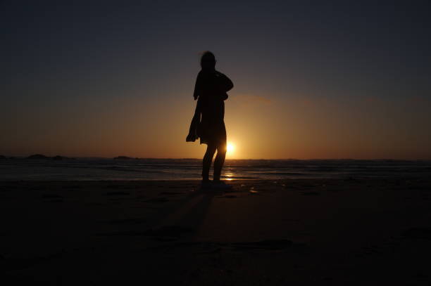 istock Woman in silhouette 960185442