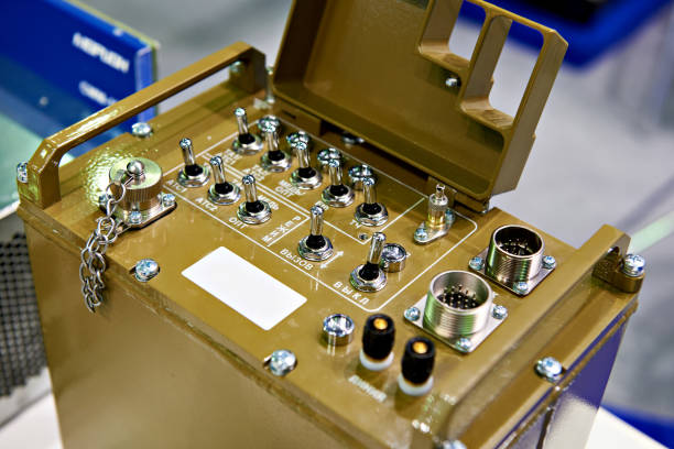 Metal unit for rapid deployment of communications for military