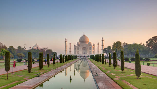 istock Taj Mahal at the sunrise, Arga, India 960199640
