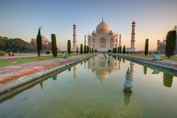 istock Taj Mahal at the sunrise, Arga, India 960199654