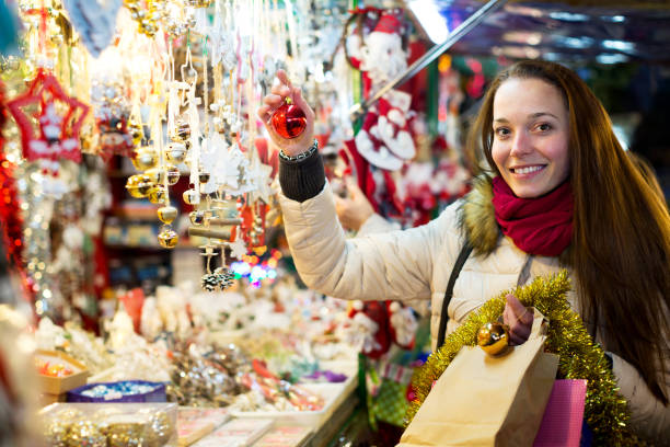 istock Female customer at the Christmas Fair 960241156