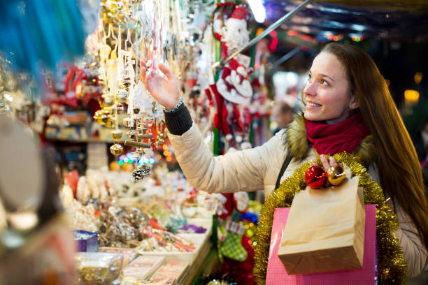 istock Female customer at the Christmas Fair 960241166