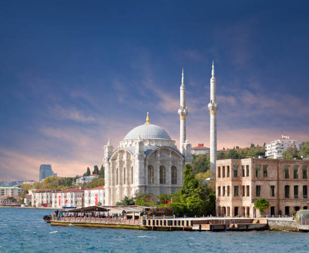 istock Ortakoy Mosque in Istanbul, Turkey 960269600