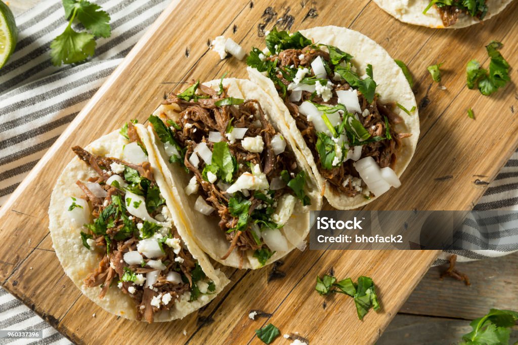 Würzige hausgemachte Rindfleisch Barbacoa Tacos - Lizenzfrei Taco Stock-Foto