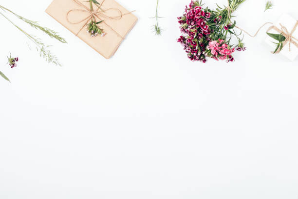 istock Top border frame made of a bouquet 960377666