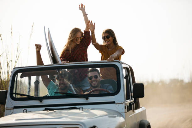 istock Friends on the way to the beach 960419598