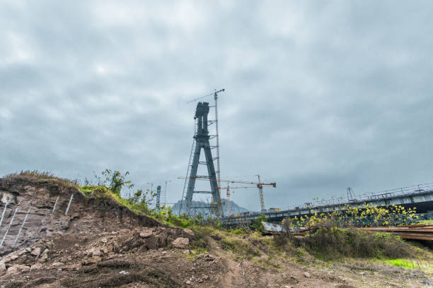istock The Yangtze River Bridge under construction in Chongqing, China 960431458
