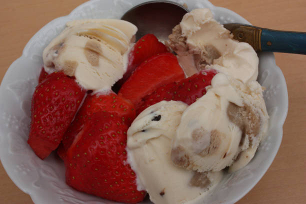 istock Fresh strawberry and ice cream 960453546