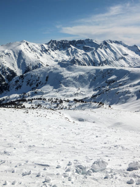 istock Winter landscape from Todorka peak, Pirin Mountain, Bulgaria 960470632