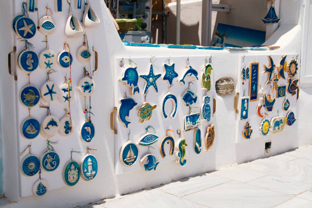 istock Souvenir shop in Oia, Santorini 960487528